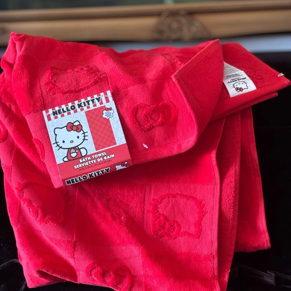 NWT Sanrio Hello Kitty Face Towel Bath Towels and Washcloths Set 7Pcs red